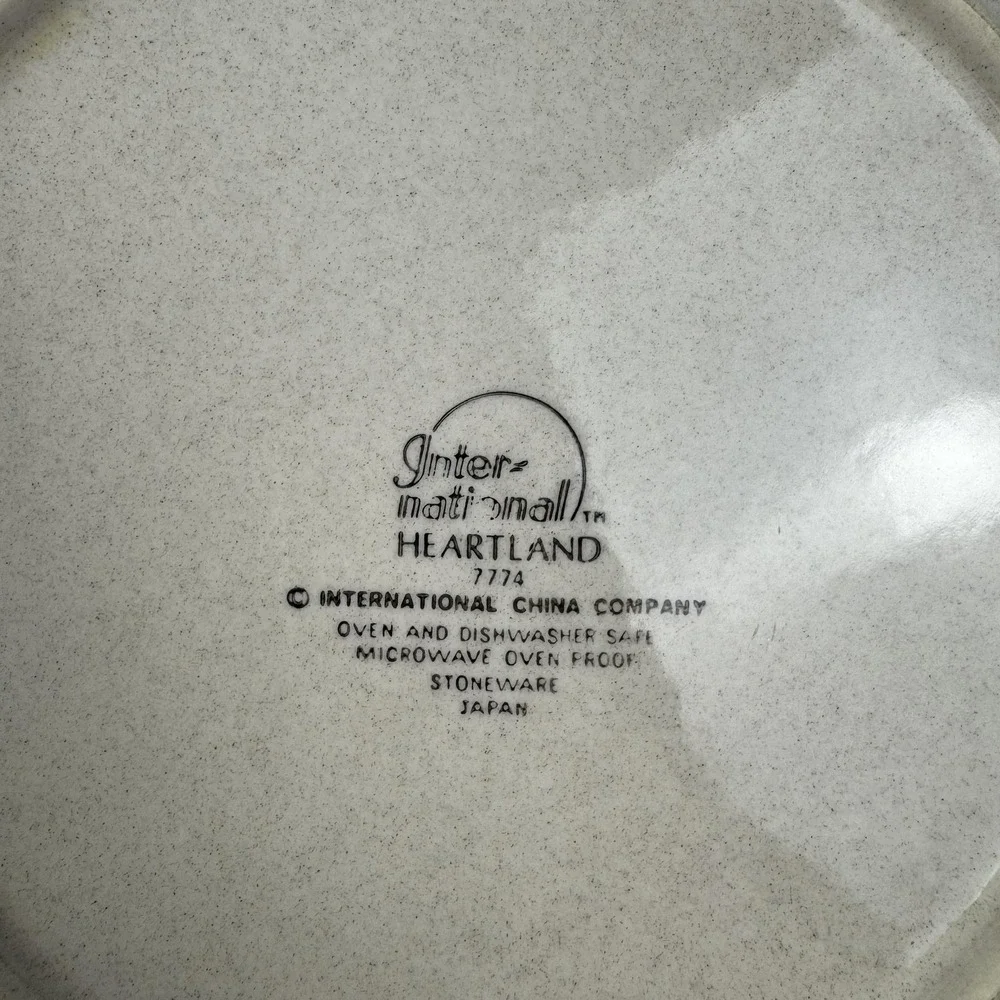 Vintage International China Heartland Chop Plate Large Beige Farm Scene Japan - Picture 7 of 10